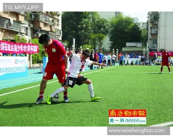 体育品牌与足协联合推“校园足球万里行”计划