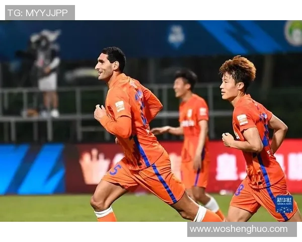 中超焦点大战山东泰山迎战广州队 双方全力争夺关键三分